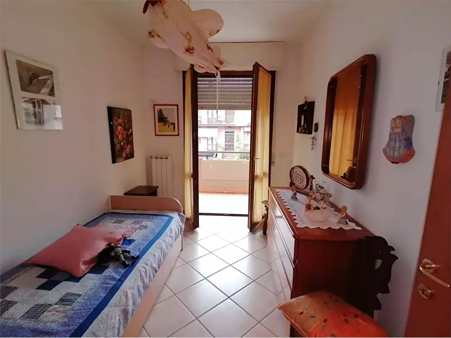 Immagine 7 di Appartamento in vendita  a Lastra A Signa