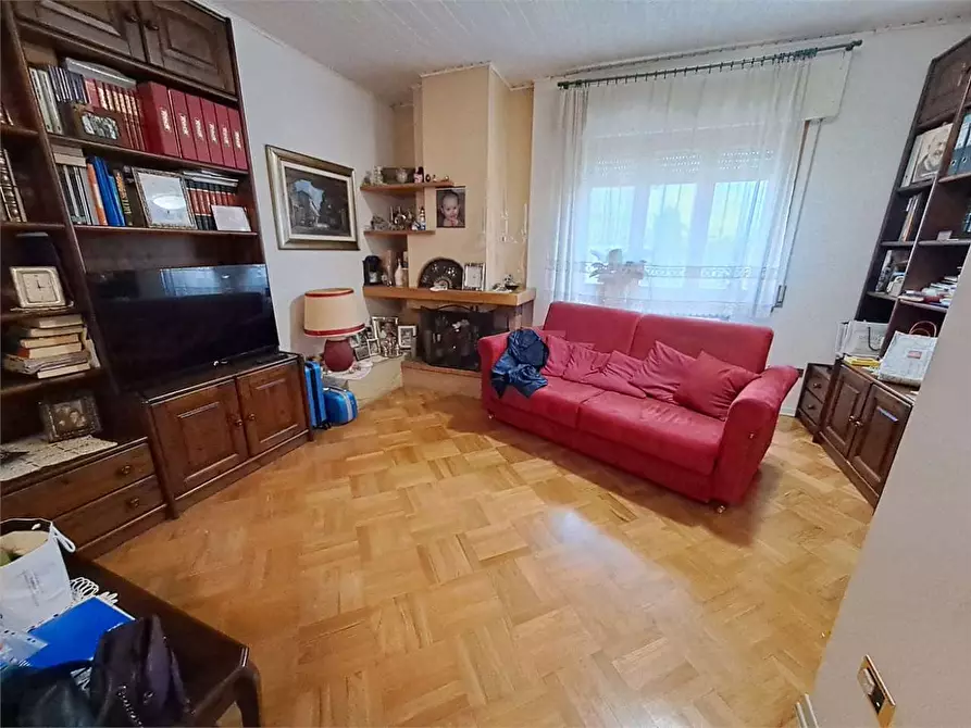 Immagine 6 di Appartamento in vendita  a Cerreto Guidi