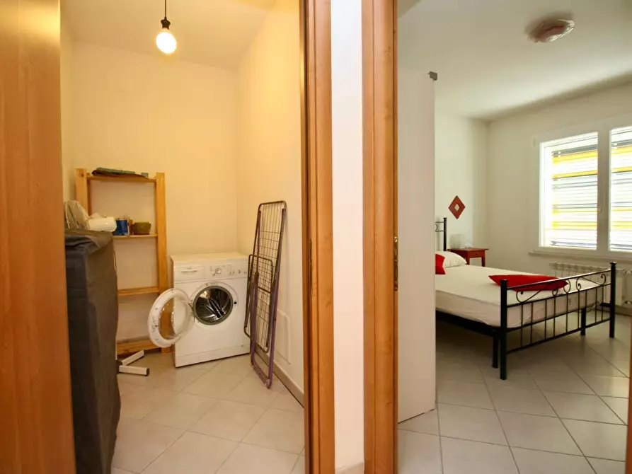 Immagine 17 di Appartamento in affitto  a Pisa