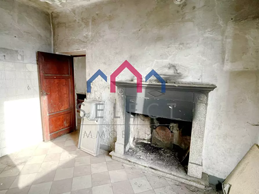 Immagine 34 di Casa semindipendente in vendita  a Bagni Di Lucca