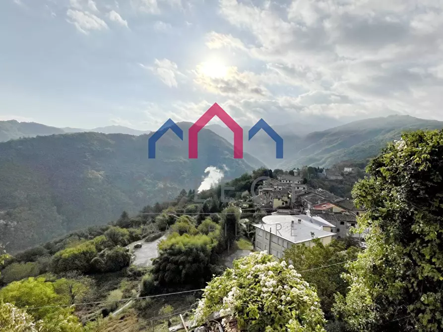 Immagine 36 di Casa semindipendente in vendita  a Bagni Di Lucca