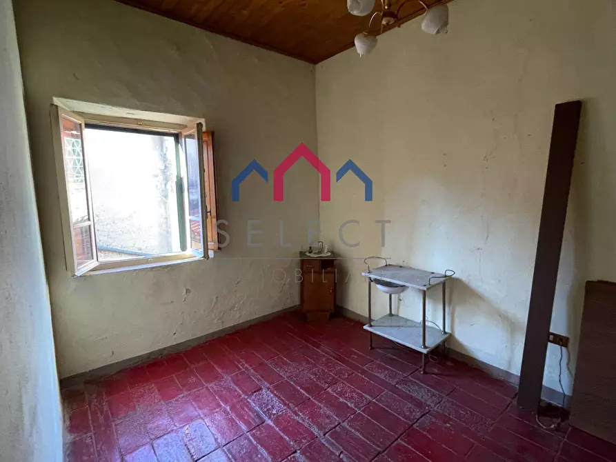 Immagine 33 di Casa semindipendente in vendita  a Borgo A Mozzano