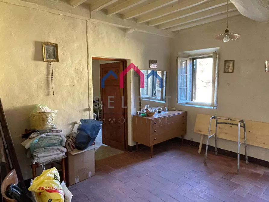 Immagine 12 di Casa semindipendente in vendita  a Borgo A Mozzano