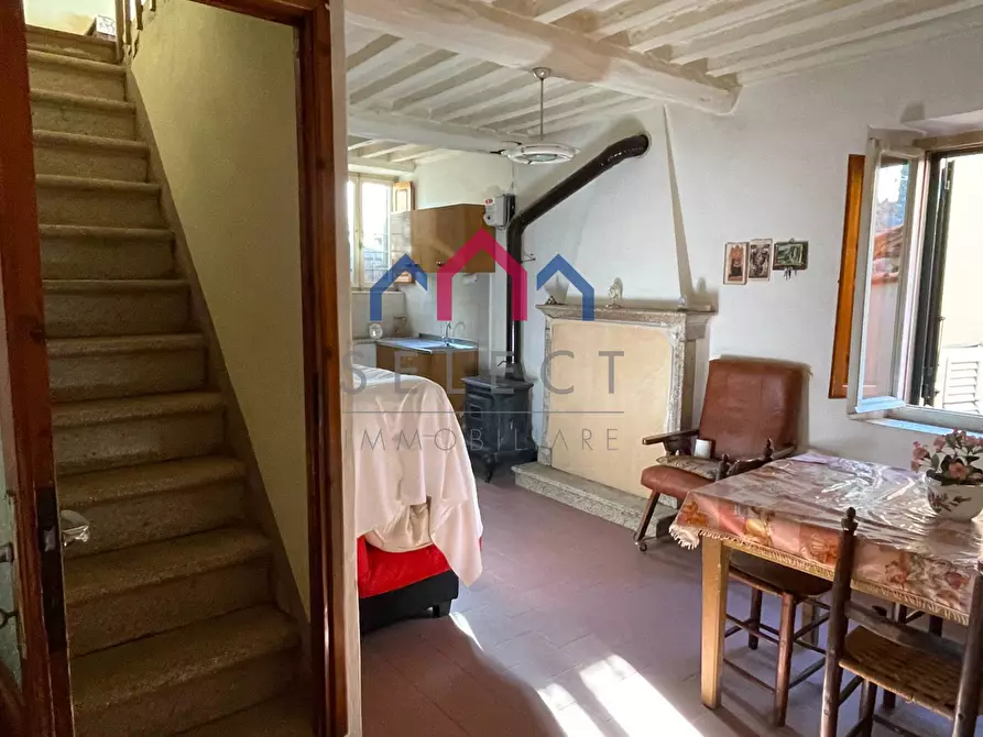 Immagine 18 di Casa semindipendente in vendita  a Borgo A Mozzano