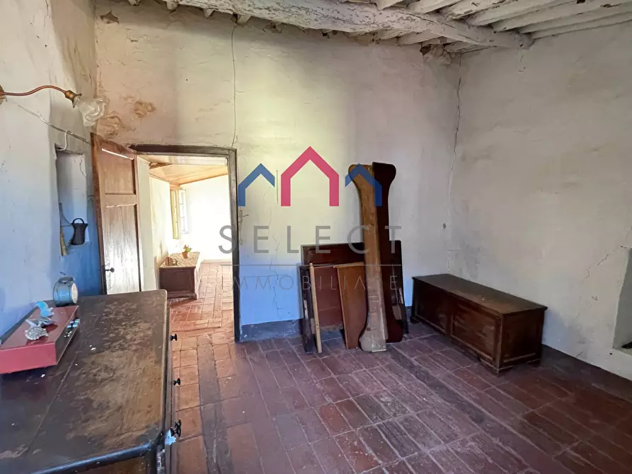 Immagine 27 di Casa semindipendente in vendita  a Borgo A Mozzano