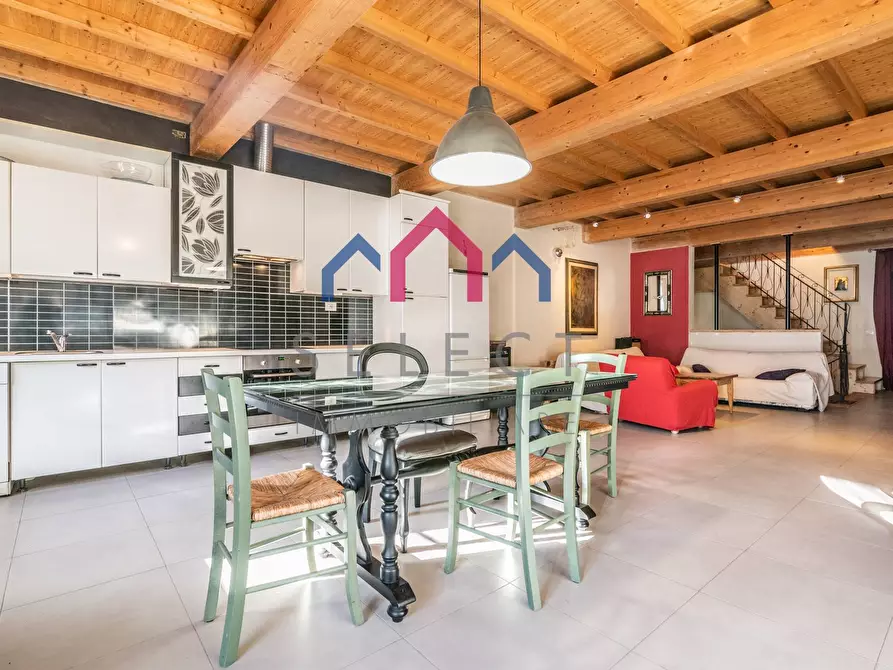 Immagine 35 di Palazzo in vendita  a Borgo A Mozzano