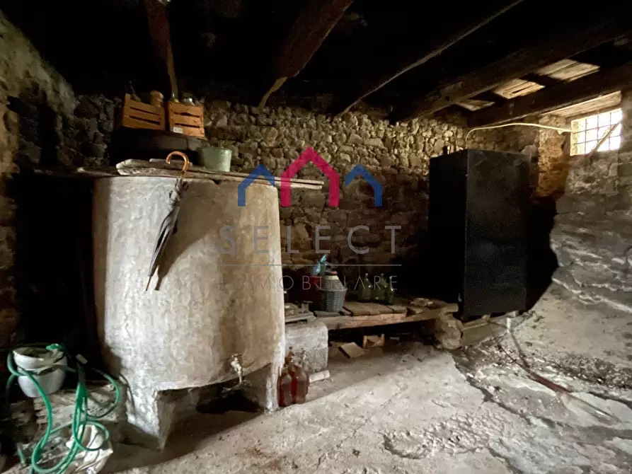 Immagine 49 di Appartamento in vendita  a Bagni Di Lucca