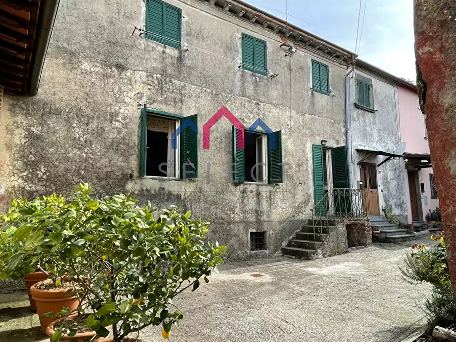 Immagine 55 di Appartamento in vendita  a Bagni Di Lucca