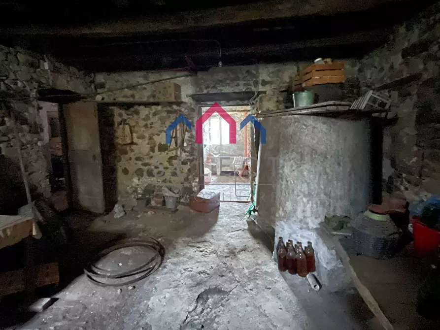 Immagine 50 di Appartamento in vendita  a Bagni Di Lucca