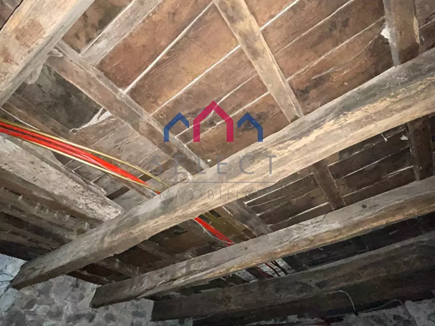 Immagine 52 di Appartamento in vendita  a Bagni Di Lucca