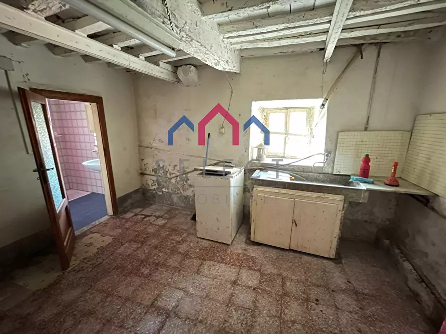 Immagine 65 di Terratetto in vendita  a Bagni Di Lucca