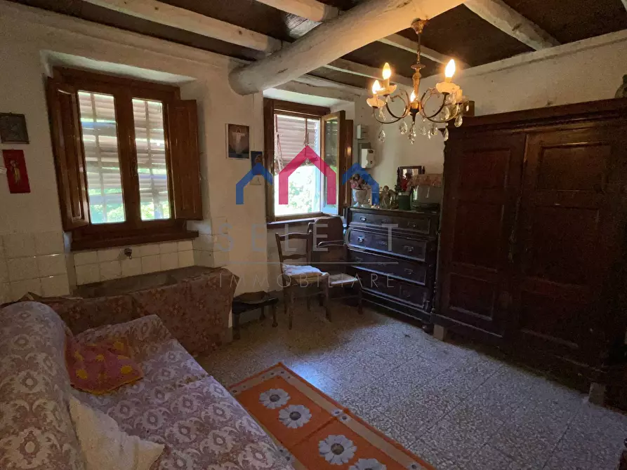 Immagine 21 di Casa indipendente in vendita  a Pescaglia