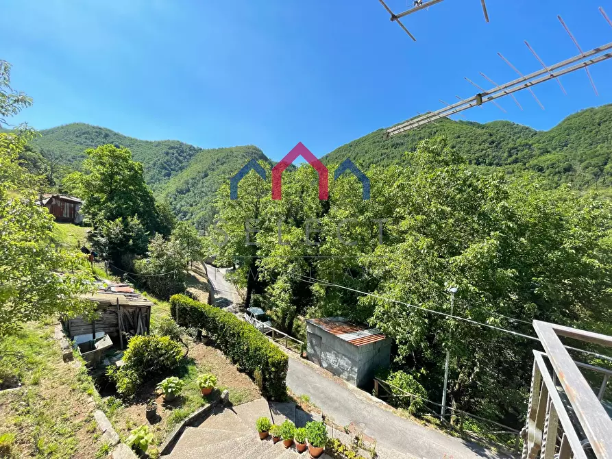 Immagine 31 di Casa indipendente in vendita  a Pescaglia