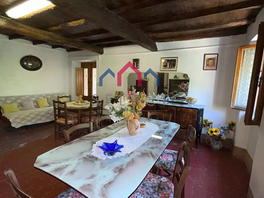 Immagine 17 di Casa indipendente in vendita  a Pescaglia