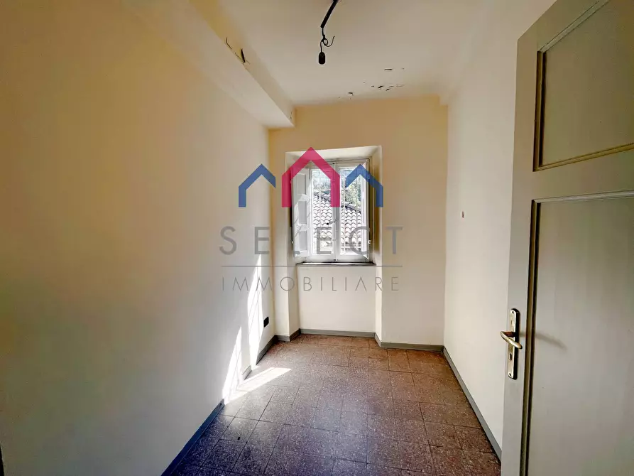 Immagine 11 di Appartamento in vendita  a Bagni Di Lucca