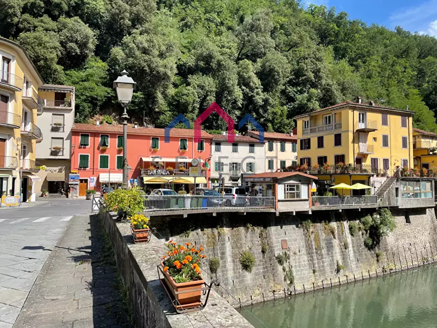 Immagine 39 di Appartamento in vendita  a Bagni Di Lucca