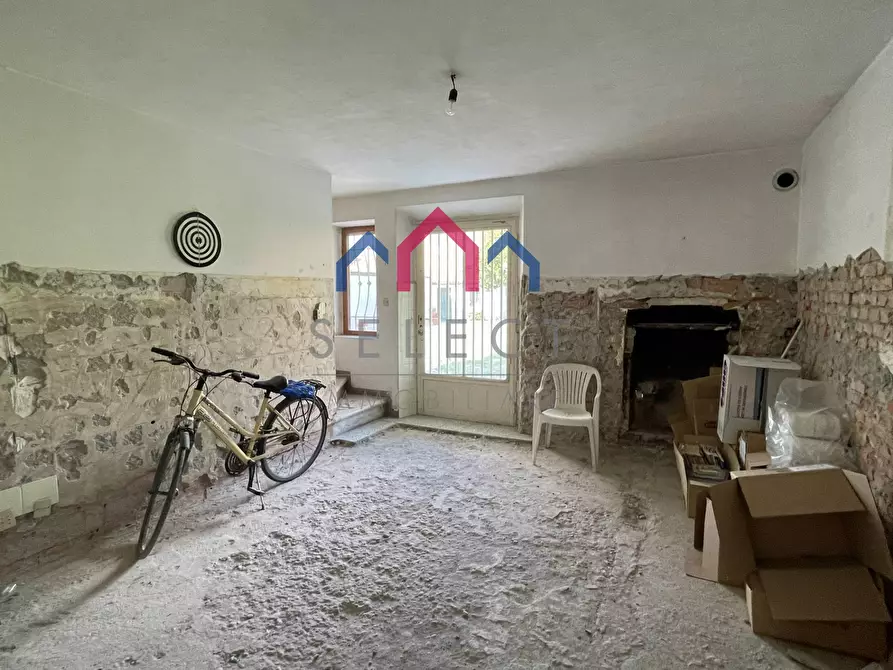 Immagine 34 di Villa in vendita  a Lucca