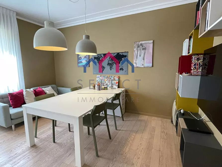 Immagine 31 di Villa in vendita  a Lucca