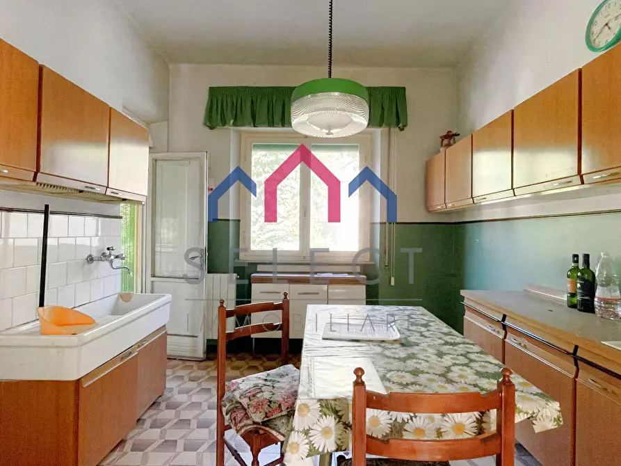 Immagine 6 di Appartamento in vendita  a Bagni Di Lucca