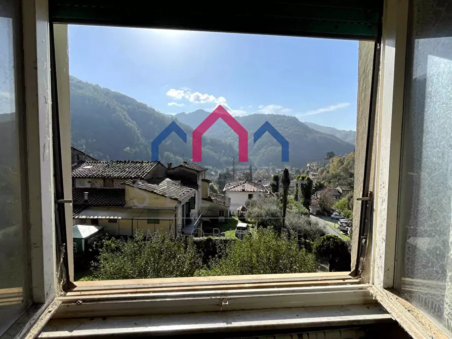 Immagine 37 di Appartamento in vendita  a Bagni Di Lucca