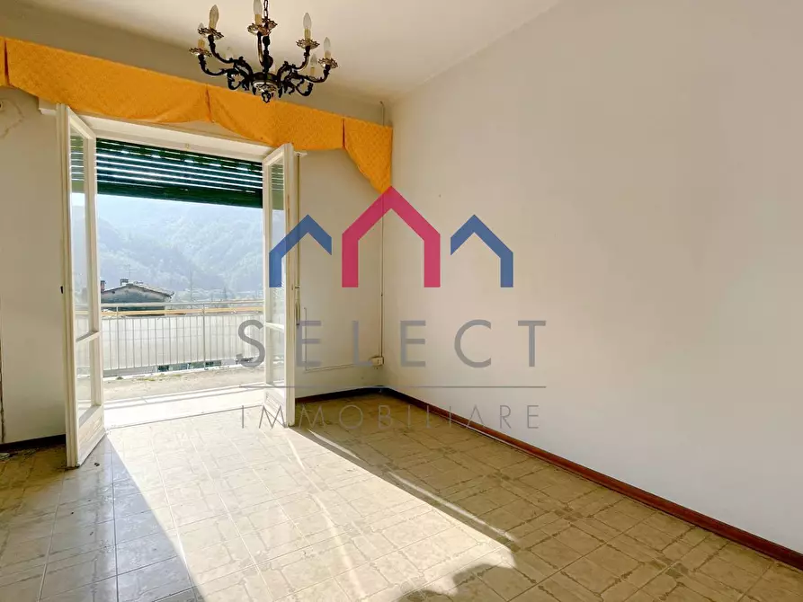 Immagine 11 di Appartamento in vendita  a Bagni Di Lucca