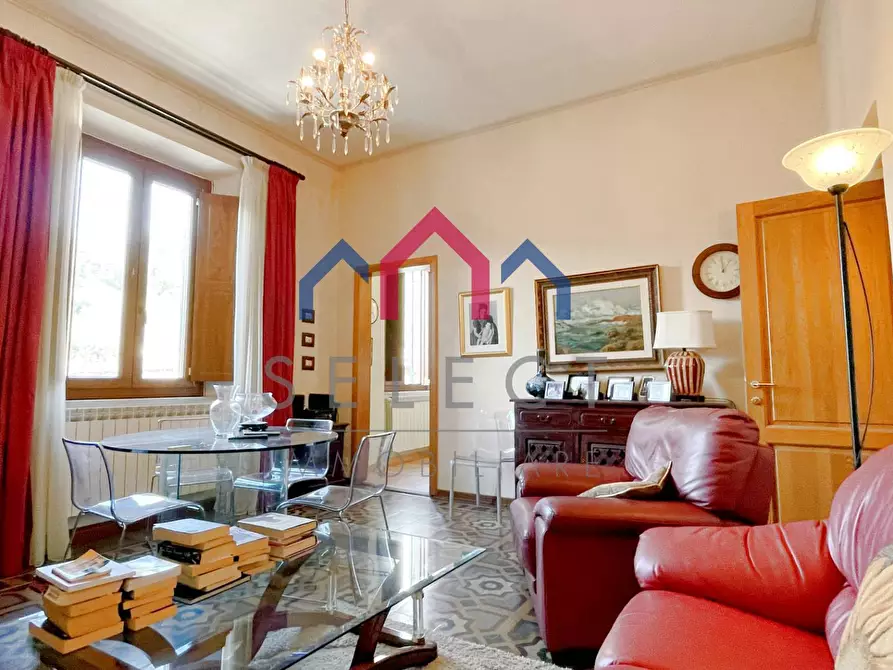 Immagine 10 di Appartamento in vendita  a Borgo A Mozzano