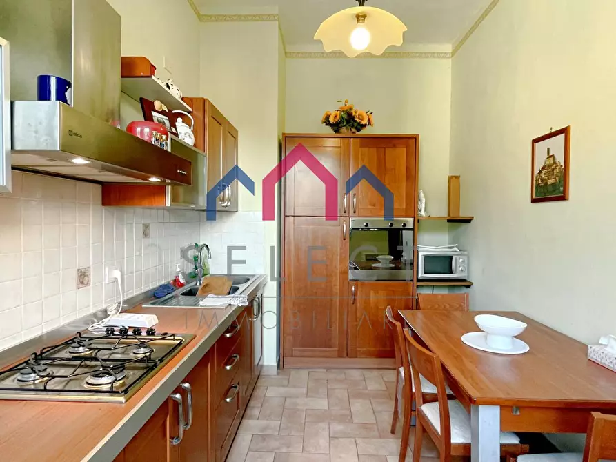 Immagine 13 di Appartamento in vendita  a Borgo A Mozzano