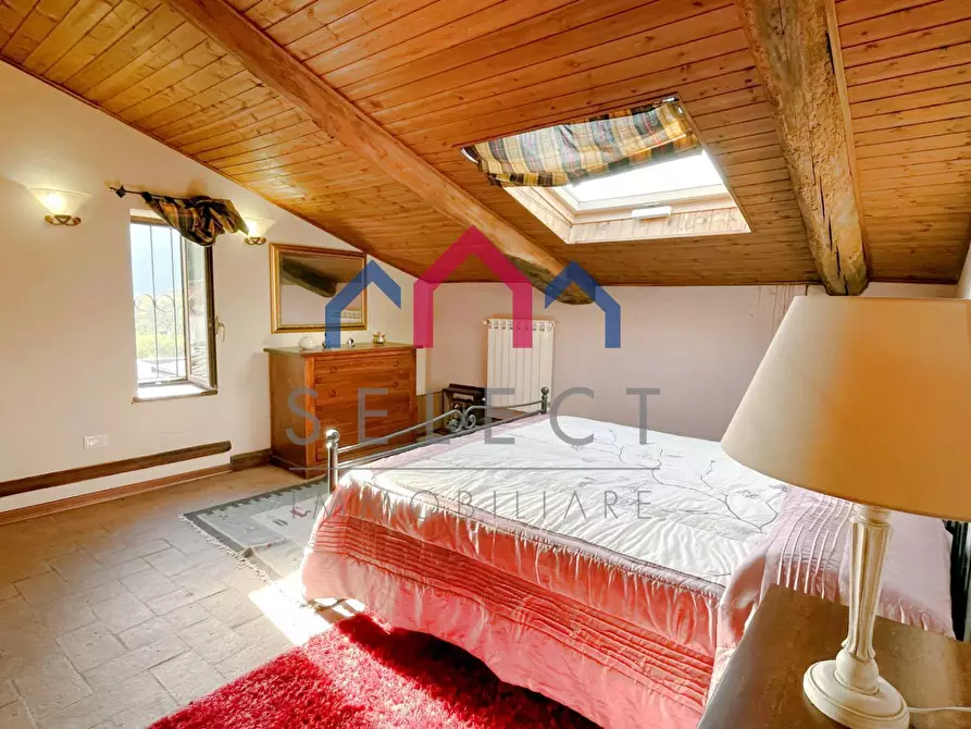 Immagine 44 di Appartamento in vendita  a Borgo A Mozzano