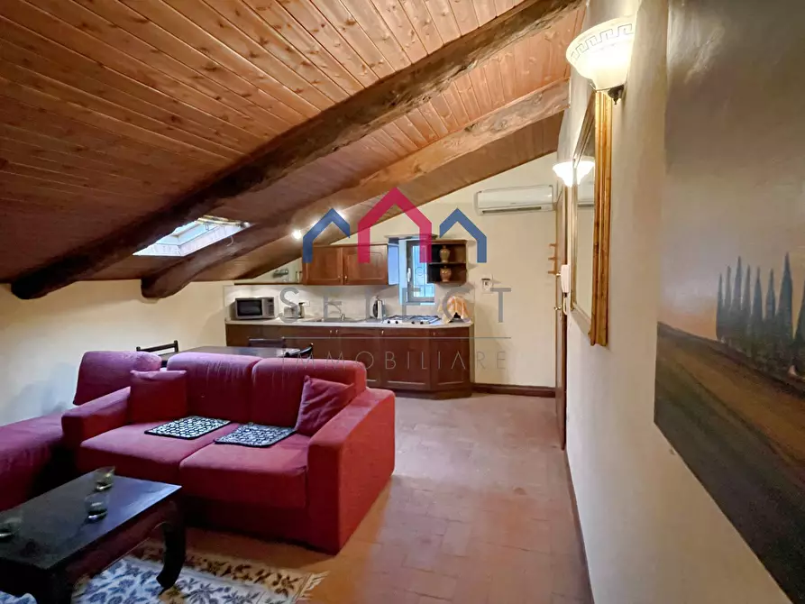 Immagine 38 di Appartamento in vendita  a Borgo A Mozzano