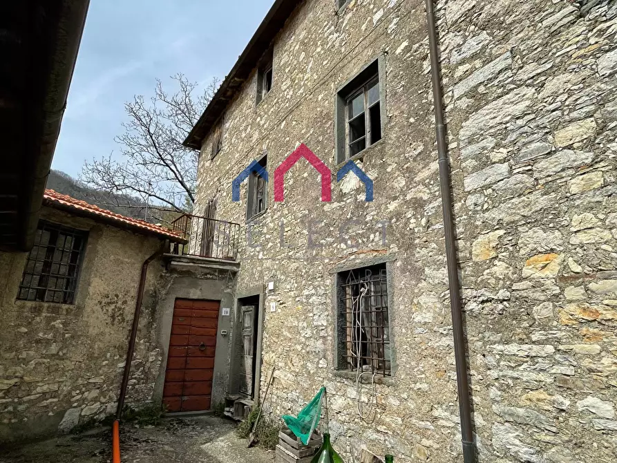 Immagine 6 di Terratetto in vendita  a Fabbriche Di Vergemoli