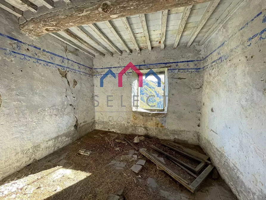 Immagine 11 di Casa semindipendente in vendita  a Bagni Di Lucca