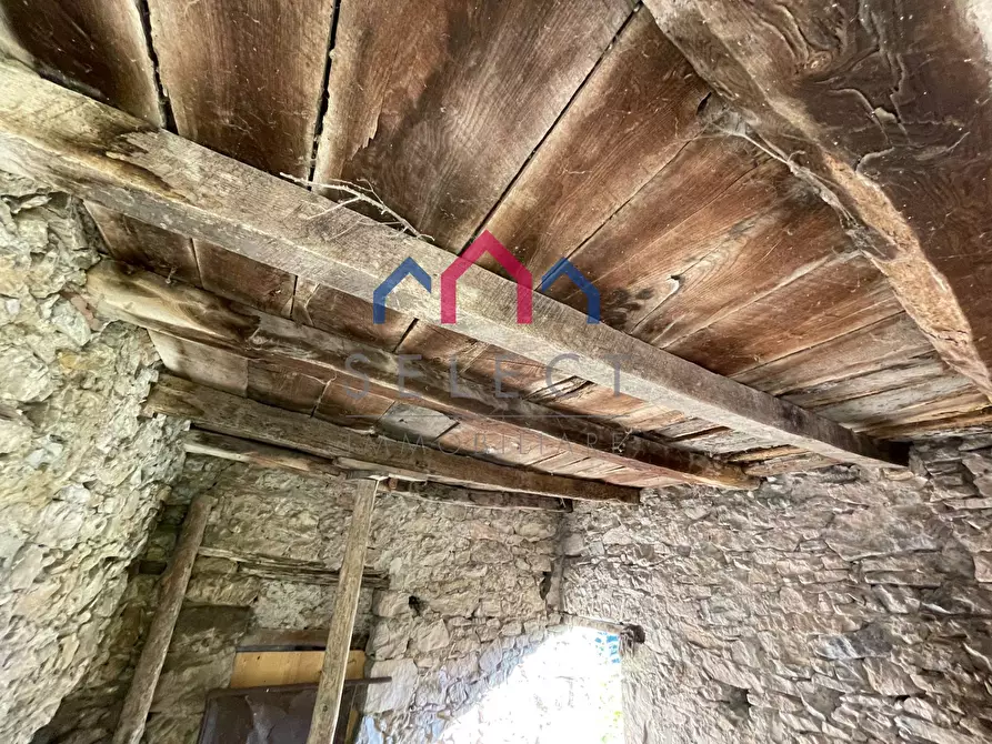 Immagine 30 di Casa semindipendente in vendita  a Bagni Di Lucca