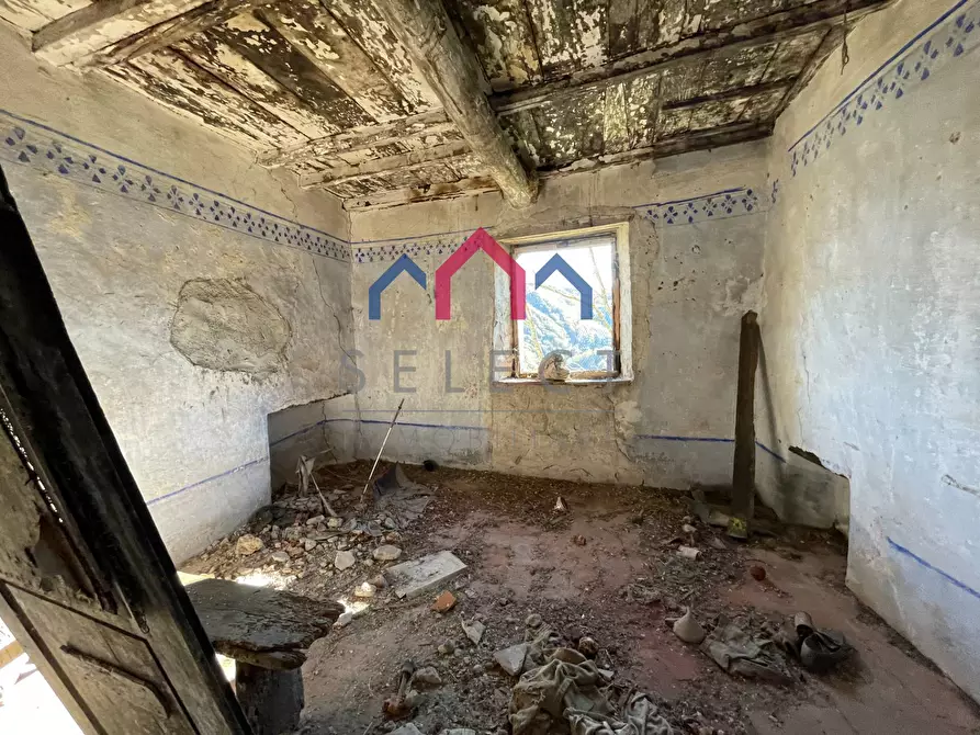 Immagine 21 di Casa semindipendente in vendita  a Bagni Di Lucca