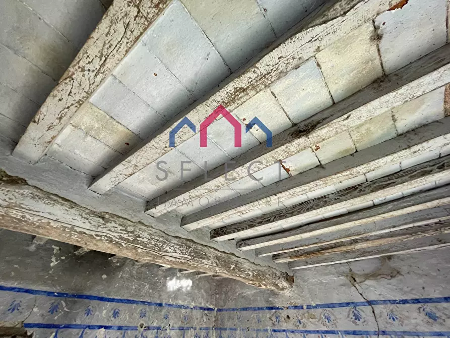 Immagine 13 di Casa semindipendente in vendita  a Bagni Di Lucca