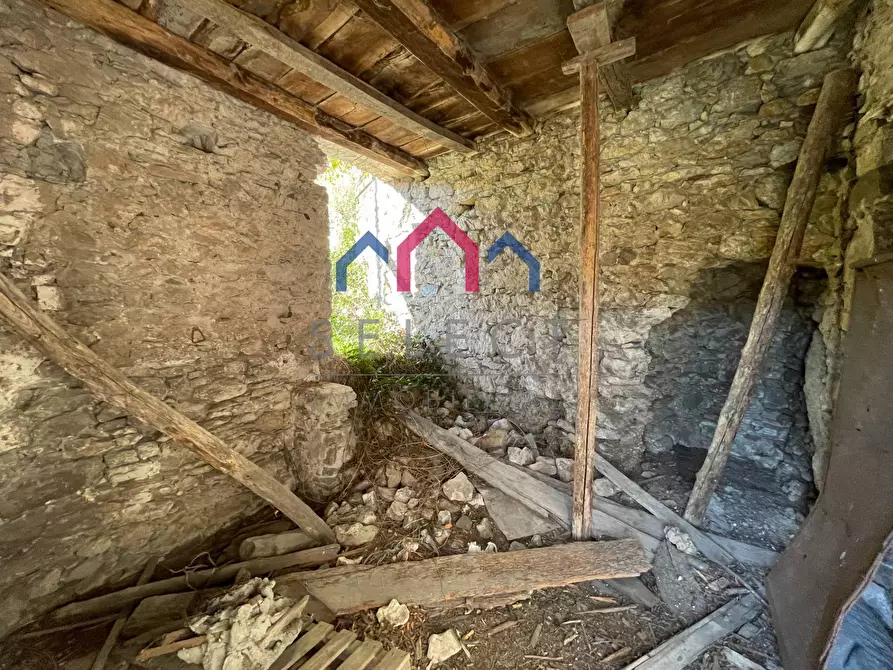 Immagine 28 di Casa semindipendente in vendita  a Bagni Di Lucca