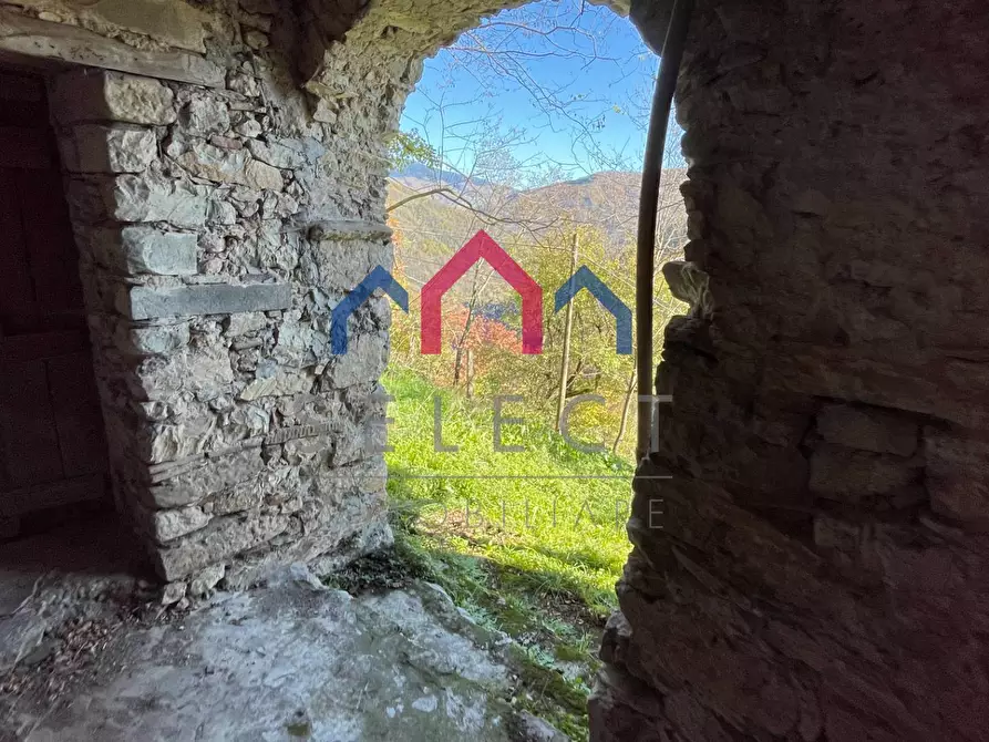 Immagine 49 di Terratetto in vendita  a Bagni Di Lucca