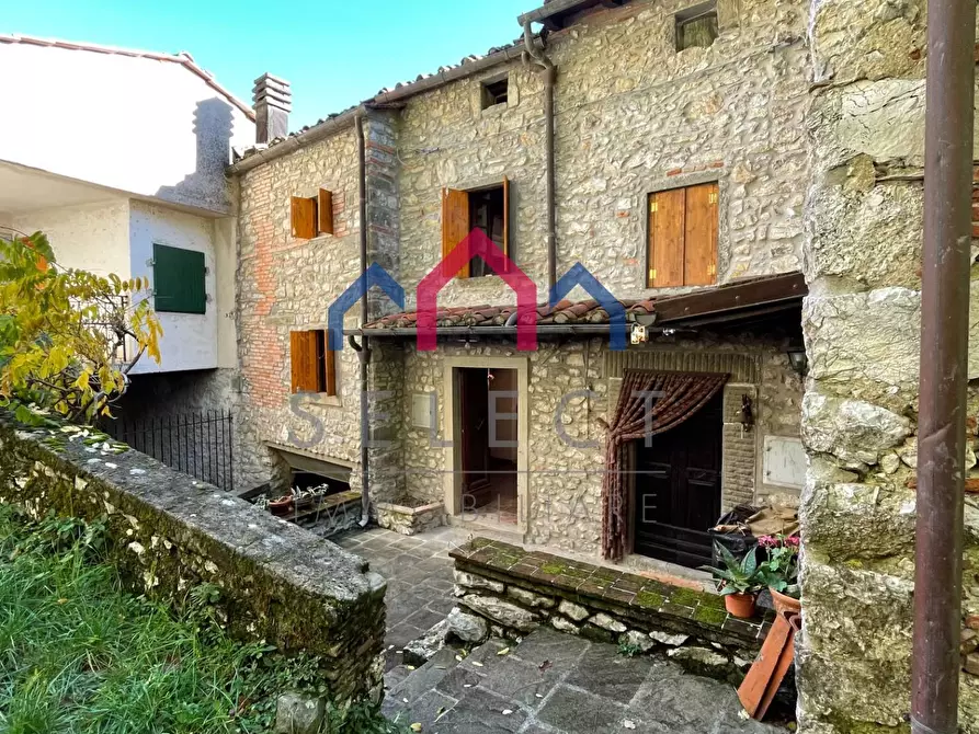 Immagine 2 di Terratetto in vendita  a Bagni Di Lucca