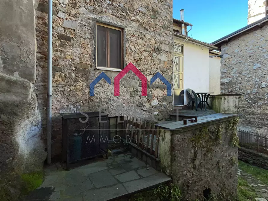 Immagine 34 di Terratetto in vendita  a Borgo A Mozzano