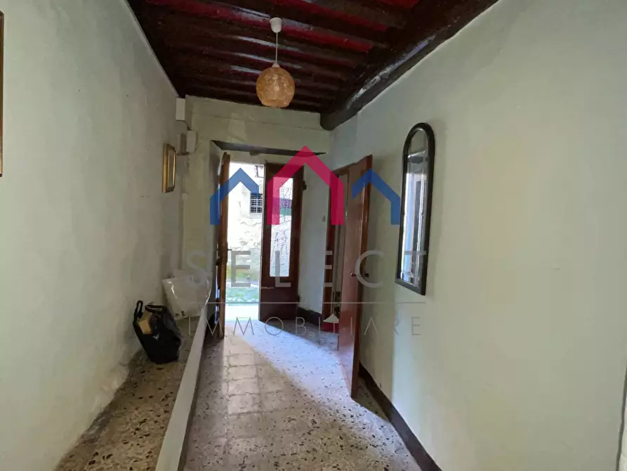 Immagine 5 di Terratetto in vendita  a Borgo A Mozzano