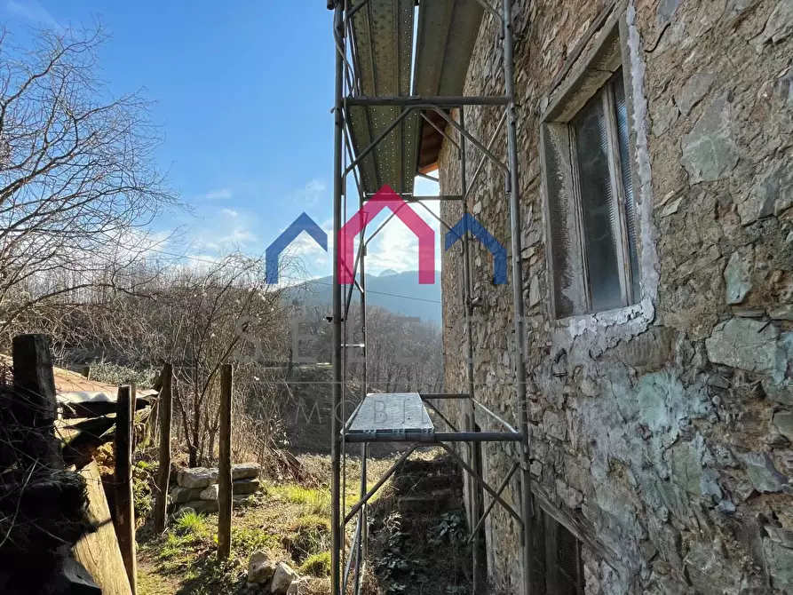 Immagine 7 di Terratetto in vendita  a Molazzana