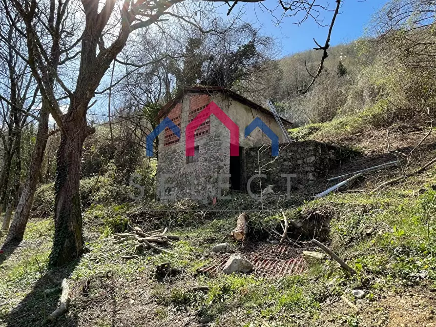 Immagine 2 di Rustico / casale in vendita  a Fabbriche Di Vergemoli