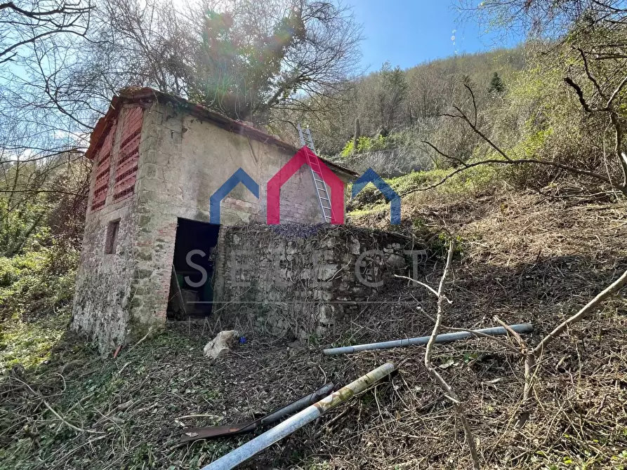 Immagine 23 di Rustico / casale in vendita  a Fabbriche Di Vergemoli