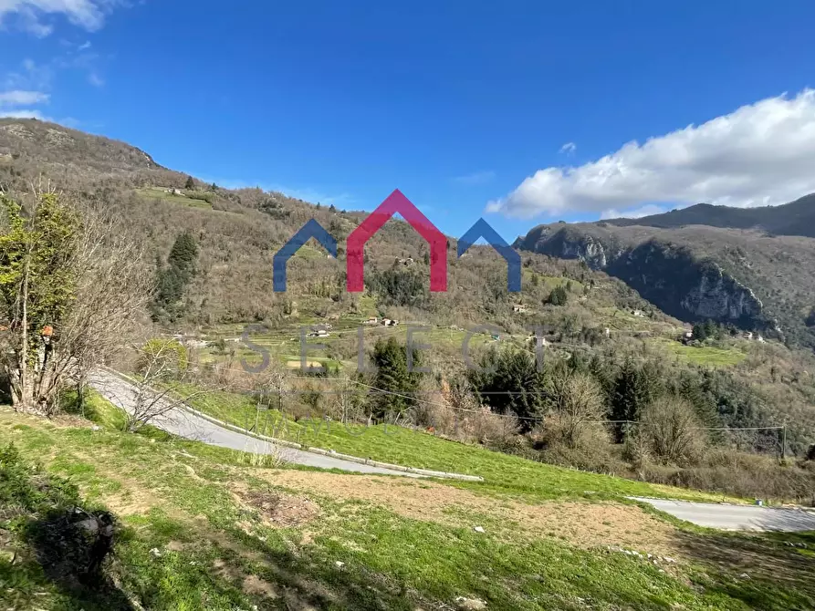 Immagine 3 di Rustico / casale in vendita  a Fabbriche Di Vergemoli