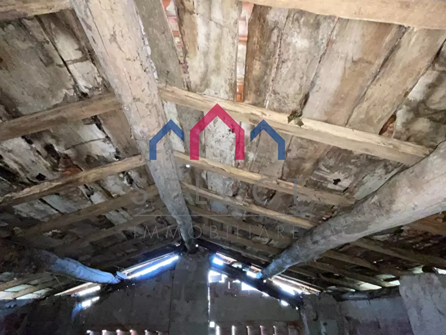 Immagine 36 di Rustico / casale in vendita  a Fabbriche Di Vergemoli