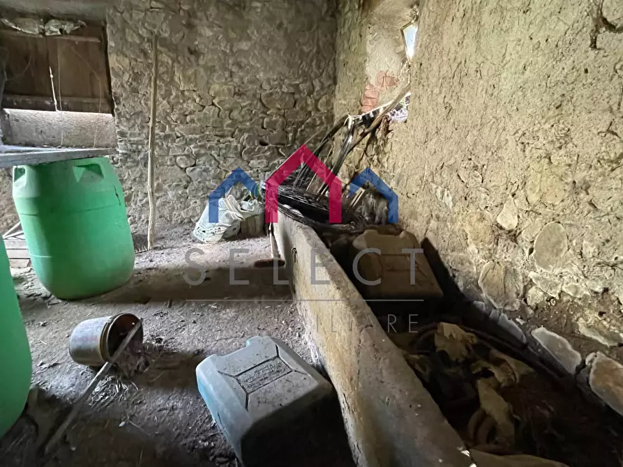 Immagine 37 di Rustico / casale in vendita  a Fabbriche Di Vergemoli