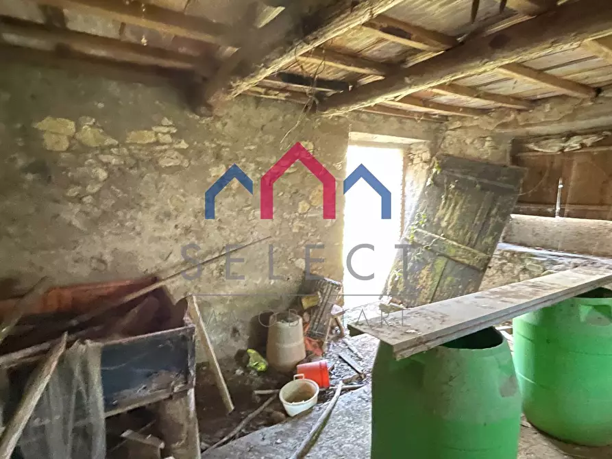 Immagine 31 di Rustico / casale in vendita  a Fabbriche Di Vergemoli