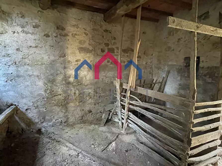 Immagine 24 di Rustico / casale in vendita  a Fabbriche Di Vergemoli