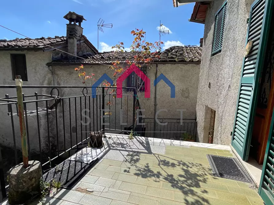 Immagine 22 di Appartamento in vendita  a Bagni Di Lucca