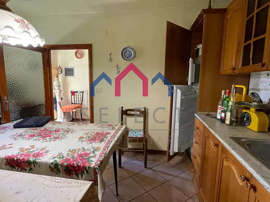 Immagine 31 di Appartamento in vendita  a Bagni Di Lucca