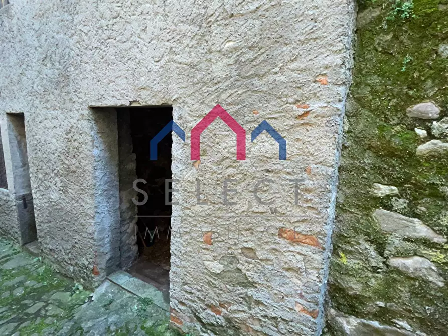 Immagine 8 di Appartamento in vendita  a Bagni Di Lucca